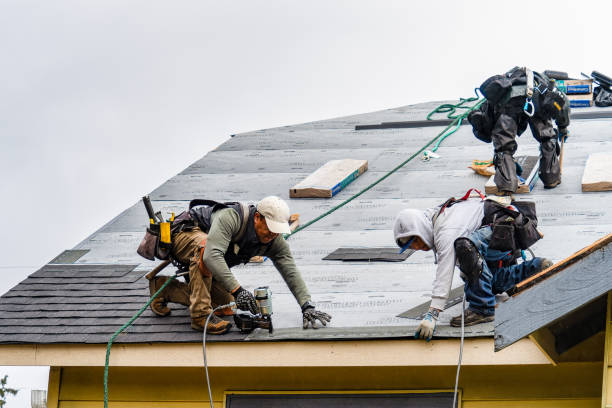 Professional Gutter Installation technician working in Forest Knolls, CA